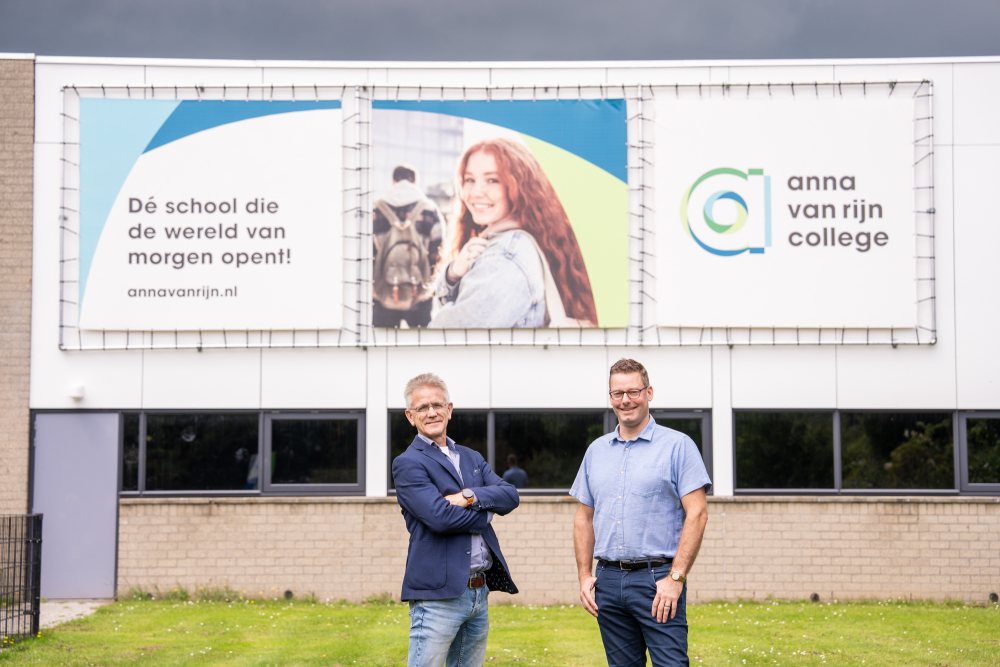 Wouter Luckel en Gerco van 't Spijker bij Anna van Rijn college